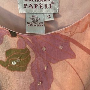 NEW WITH TAGS ADRIANNA PAPELL SET in ROSE FLORAL